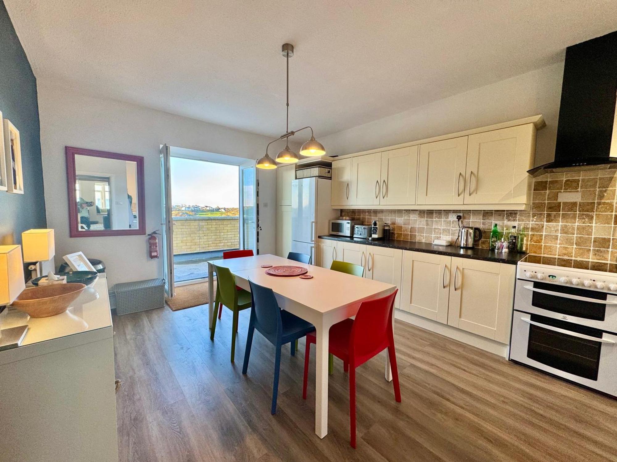 Lagoon View - Sea View- Pet Friendly - 2 Bed Apt - En-Suite Trearddur Exterior foto