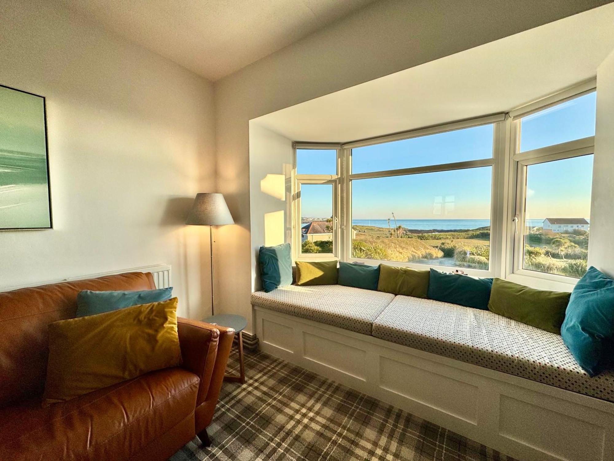 Lagoon View - Sea View- Pet Friendly - 2 Bed Apt - En-Suite Trearddur Exterior foto
